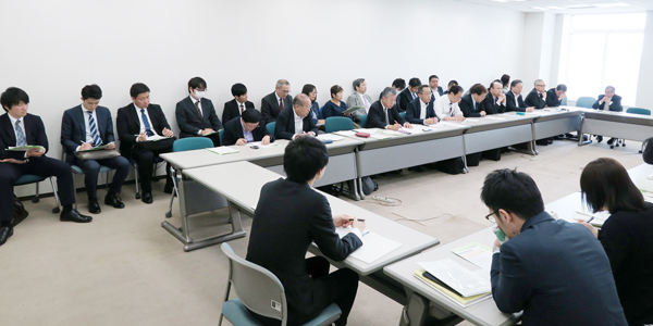 金融庁に要請する行動参加者